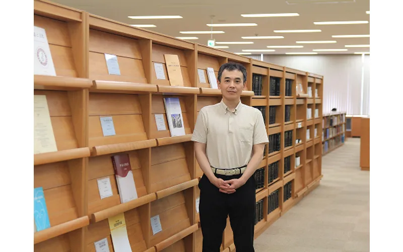 甲南大学図書館 様